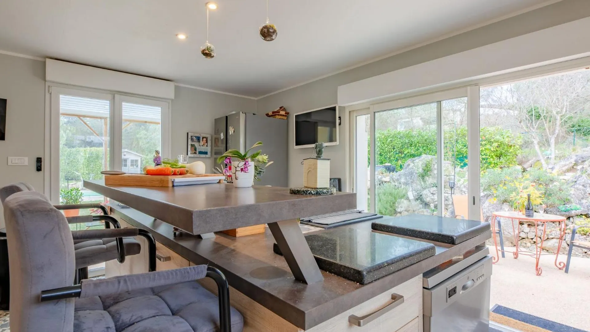 Villa L'Ecrin By Interhome Roquefort-les-Pins 0*,